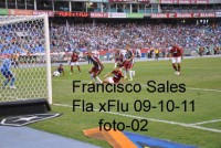 /album/flamengo/foto-2-thiagoneves-antecipa-e-chuta-para-p-gol-jpg/